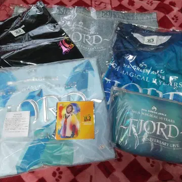 Mrs. GREEN APPLE FJORDT 셔츠 백