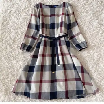 블루 레이블 무릎 기장 원피스