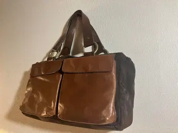 B.stuff 브라운 핸드백 2포켓 부착