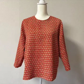 실크 100% 크레이프 원단 루즈핏 블라우스