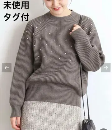 미사용 택 포함 그레이 펄 장식 니트