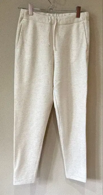 투모로우랜드 화이트 울 팬츠 사이즈 36