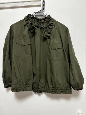 Leilian 올리브 프릴 자켓