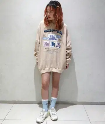 Candy Stripper 롱 후드티 베이지