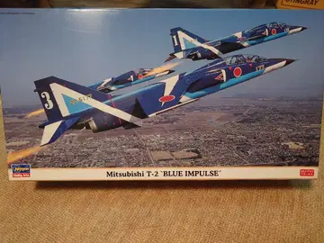Mitsubishi T-2 BLUE IMPULSE 1/48
