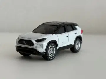도요타 RAV4 미니카 화이트/블랙