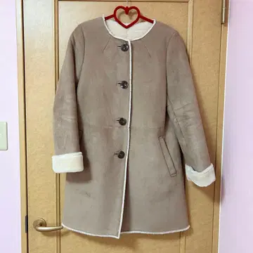 Ray BEAMS 무스탕 코트