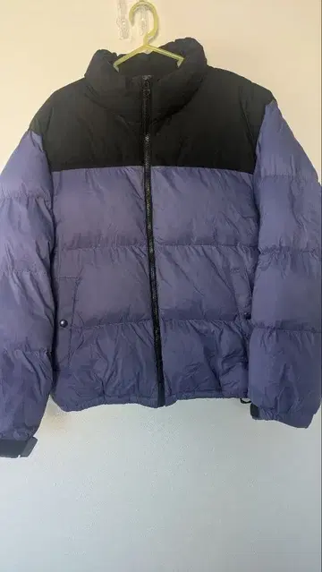 GU 지유 히트 패디드 스탠드 칼라 블루종