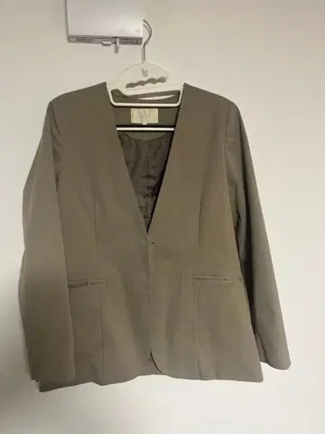 노 칼라 베이지 자켓
