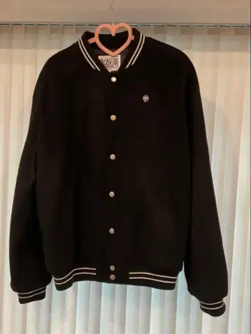 마리떼 프랑소와 저버 바시티 자켓