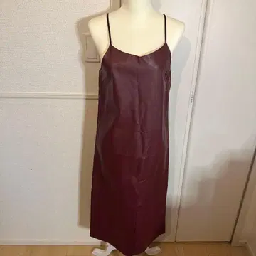 시루무린 에코 가죽 원피스 보르도