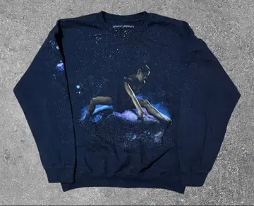 공식 아리아나 그랑 맨투맨 남성용 크루넥 블랙 L 사이즈