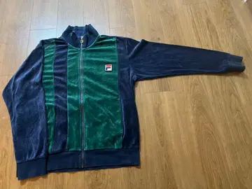 휠라 FILA 벨로아 집업 사이즈 XL