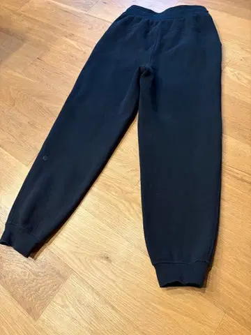 룰루레몬 아시아핏 맨투맨 XS