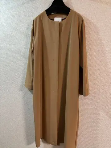 ELENDEEK 백 플리츠 원피스 코트, 벨트도 있습니다