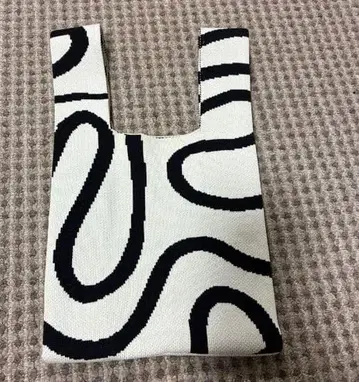 물결무늬 토트백