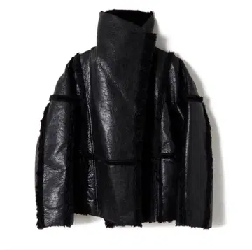 퍼버즈 무스탕 코트