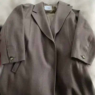 SLOBE 브라운 롱 코트