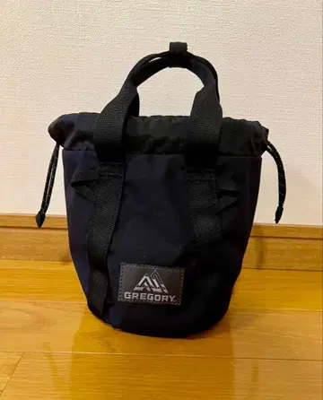 GREGORY 블랙 핸드백