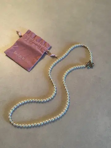 Restructure star pearl necklace