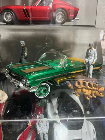 시보레 임팔라 1/18 단종