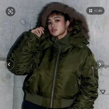 Gossip Club 후드 부착 자켓