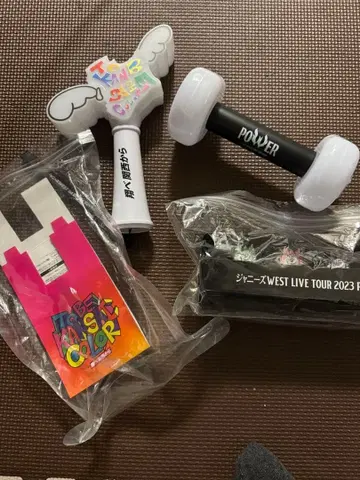 WEST. 응원봉 세트