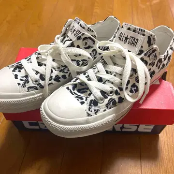 CONVERSE ALL STAR 레오파드 무늬 스니커즈
