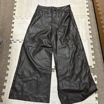 가죽 팬츠