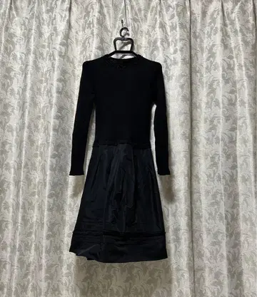 코시노 히로코 블랙 원피스