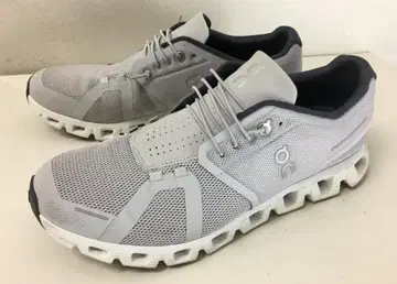 on 클라우드 5 클라우드 스니커즈 새상품급 라이트 그레이