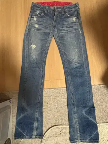 EDWIN SOMETHING 데미지 가공 데님 팬츠