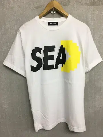 윈드앤씨 25ss 컨디션 최상 팩맨 디지털 로고 프린트 T셔츠