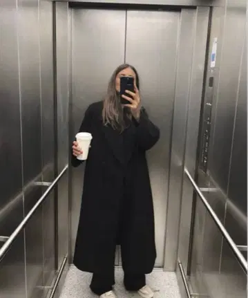 ZARA 오버 사이즈 소프트 코트