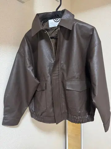 A DAY IN THE LIFE 가죽 자켓