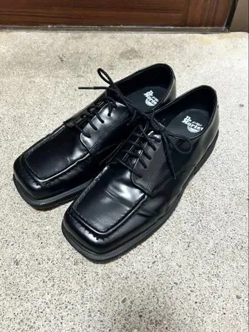 닥터마틴 Dr. martens DURROW 5 홀