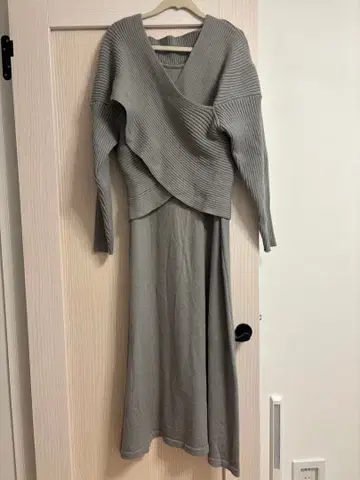Uplume 유프룸 그레이 니트 원피스 긴팔 빅 사이즈 LL