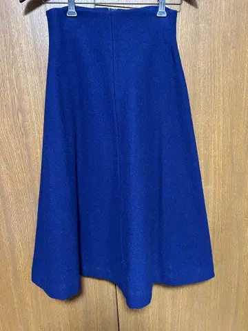 muller 네이비 플레어 스커트