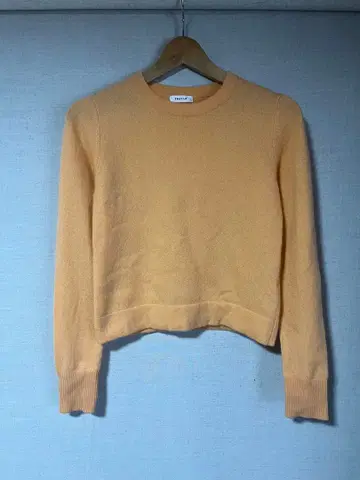 구제 의류 FRAYI.D 니트 캐시미어 니트 캐시미어 혼방 숏 기장