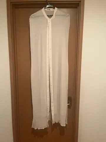 SNIDEL 슬리브리스 롱 원피스 화이트