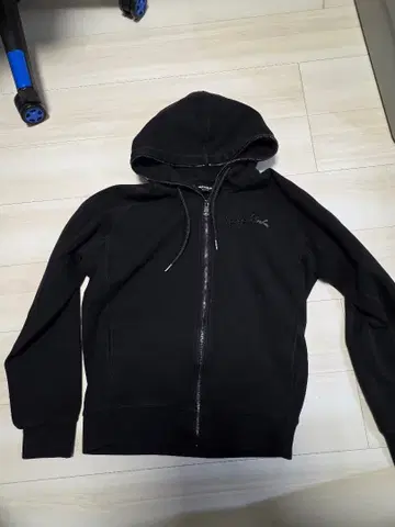 1PIU1UGUALE3 풀 집업 후드티 XL