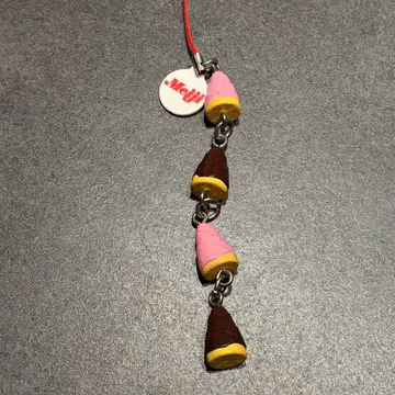 Meiji 메이지 쵸코쵸코린 스트랩 타케노코노사토 가챠