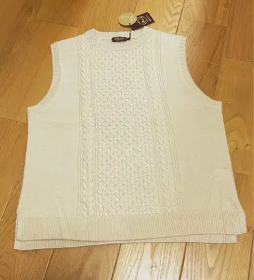 [ 미사용 ] 데코이 니트 베스트 LL