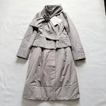 *새상품급 [ HIROKO KOSHINO ] 다운 코트 셋업 드레스 38