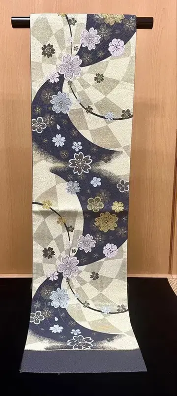 후리소데에 어떠신가요? 후지모토 토시미 금제 후쿠로 오비 (미재단)