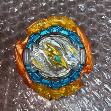 베이블레이드 버스트 사이클론 라그나로크.Gg.Nv-6 당첨 레어 칸