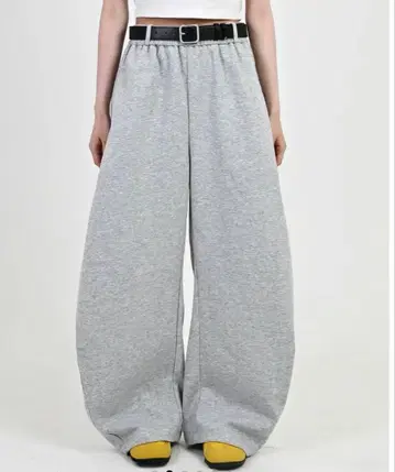 인기 만점 지하인 스웨트 팬츠 xs 사이즈