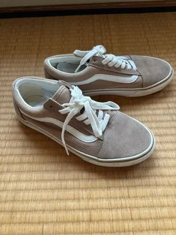 Vans 베이지 스니커즈