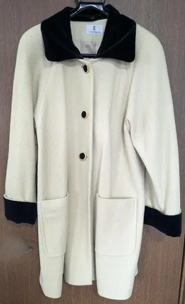 [ 새상품급 ] STAGE LOVE 롱 코트 사이즈 9AR 아이보리색