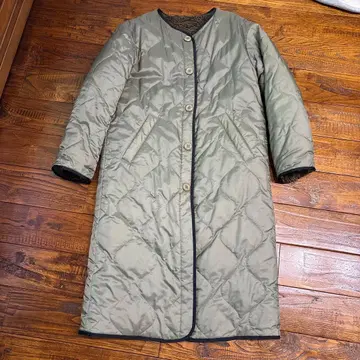 올리브 그린 퀼팅 자켓